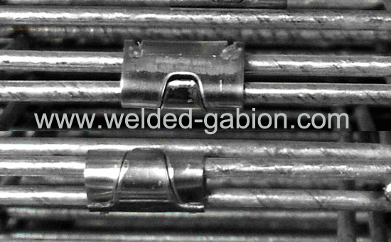 Welded wire mesh gabion