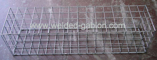 Welded wire mesh gabion